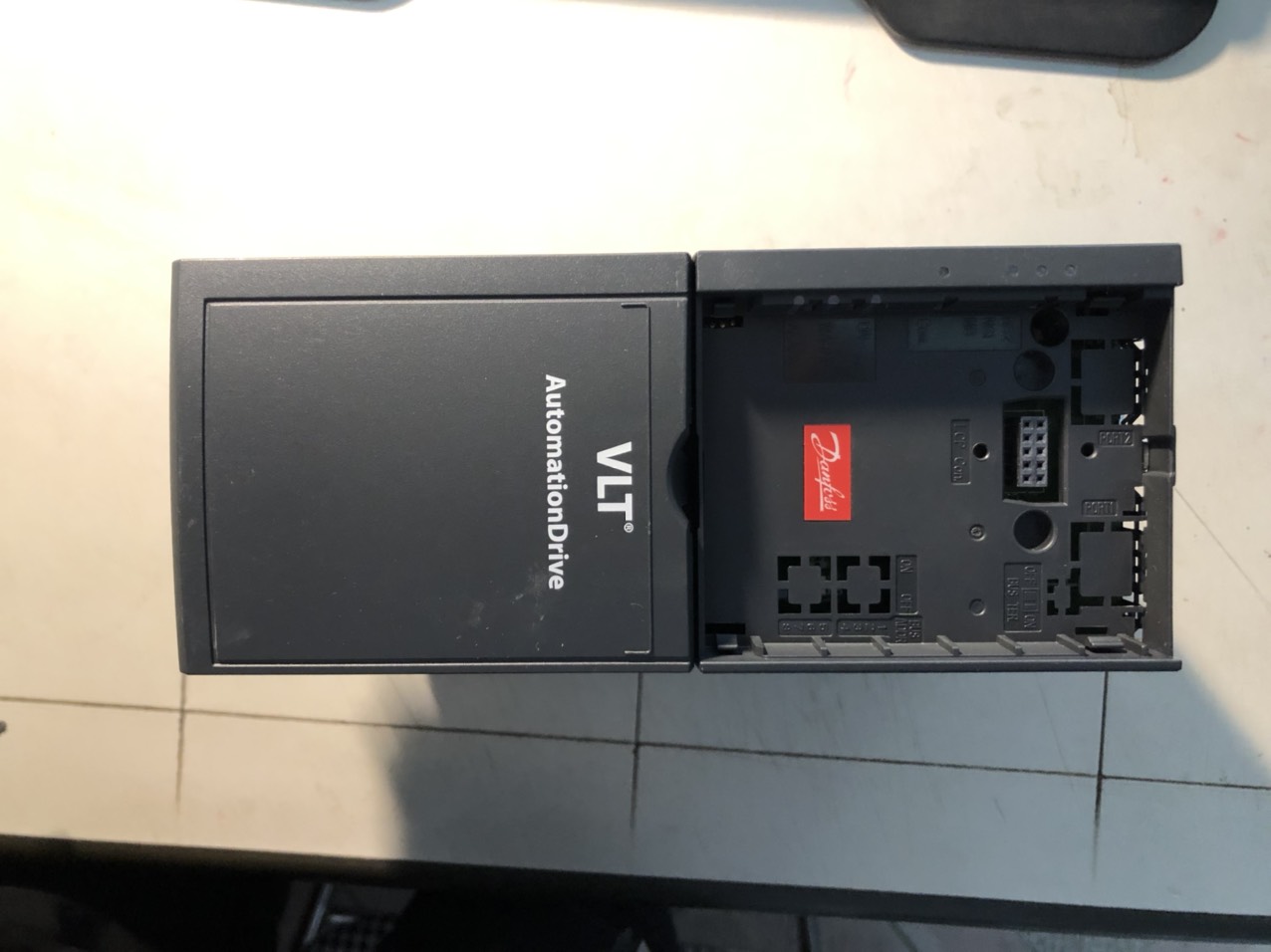 Biến tần danfoss 2.2kw