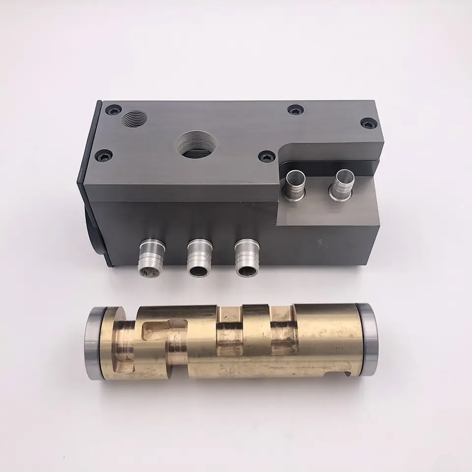 Valve housing C5.028.302