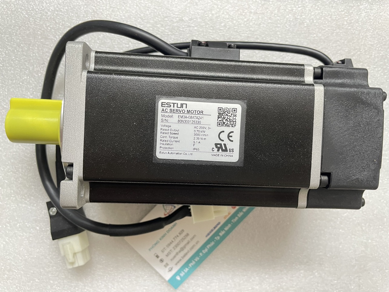 Servo motor EM3A-08ATA241