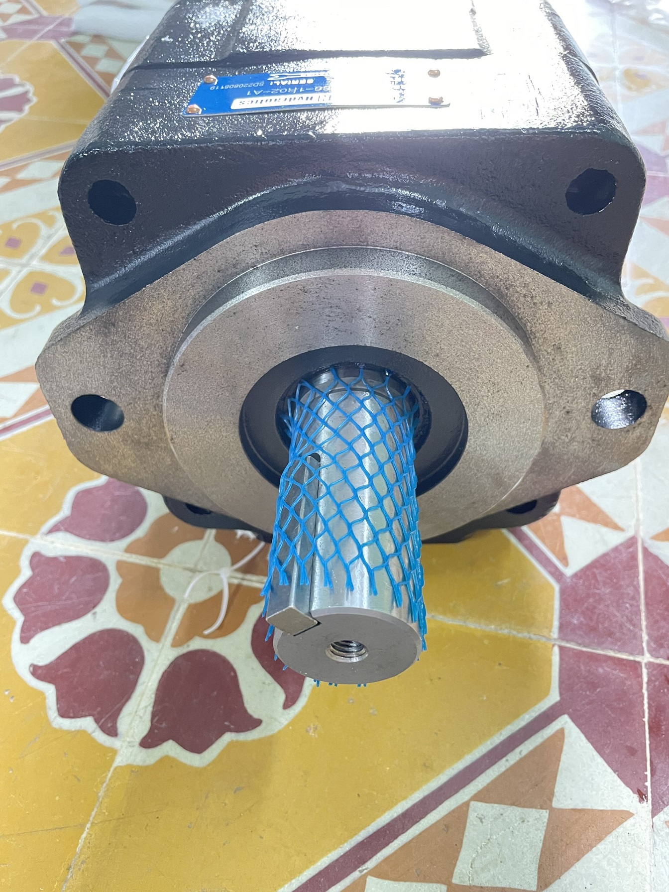 Bơm dầu T T6E-066-1R02-A1