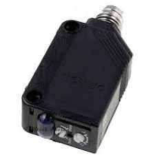 Cảm biến quang Omron E3Z-R86