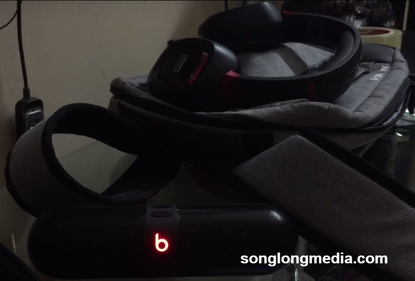 Trải nghiệm âm thanh loa Beats Pill chính hãng 