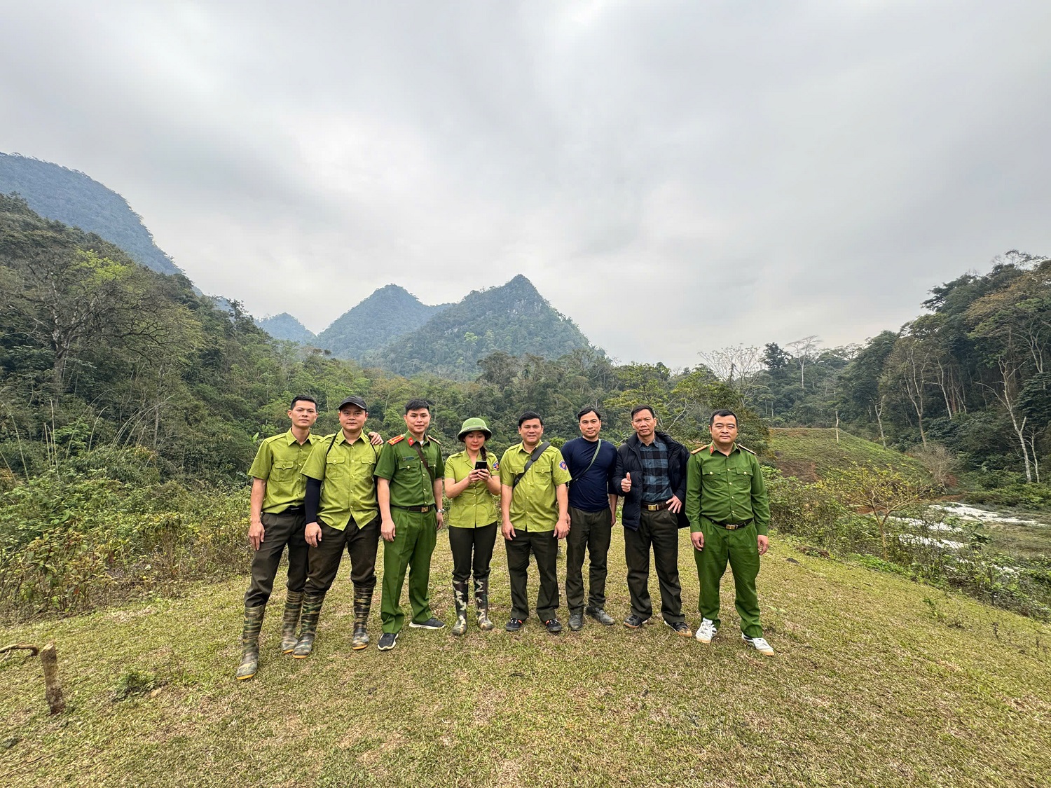 Vườn quốc gia Xuân Sơn đã và đang phối hợp với Công an, Kiểm lâm, Chính quyền địa phương phòng ngừa, chủ động ứng phó với nguy cơ cháy, hạn chế thấp nhất số vụ và thiệt hại, bảo vệ tốt diện tích rừng
