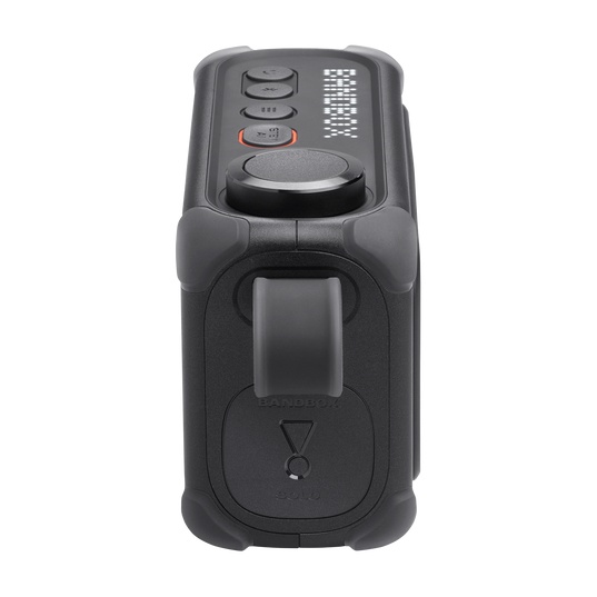 Cổng guitar hoặc micro 6,35mm ở cạnh JBL BandBox Solo