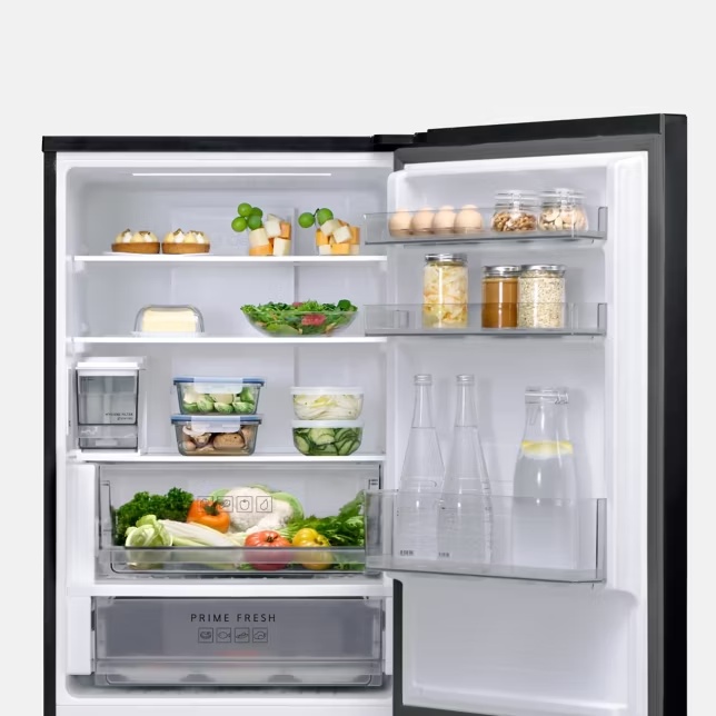 Không gian lưu trữ 336 lít trên Panasonic NR-BV372HGKV