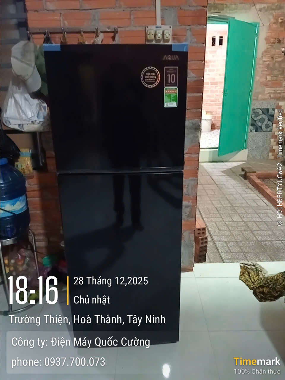 Tủ lạnh Aqua Inverter 212 lít AQR-T239FA(HB)