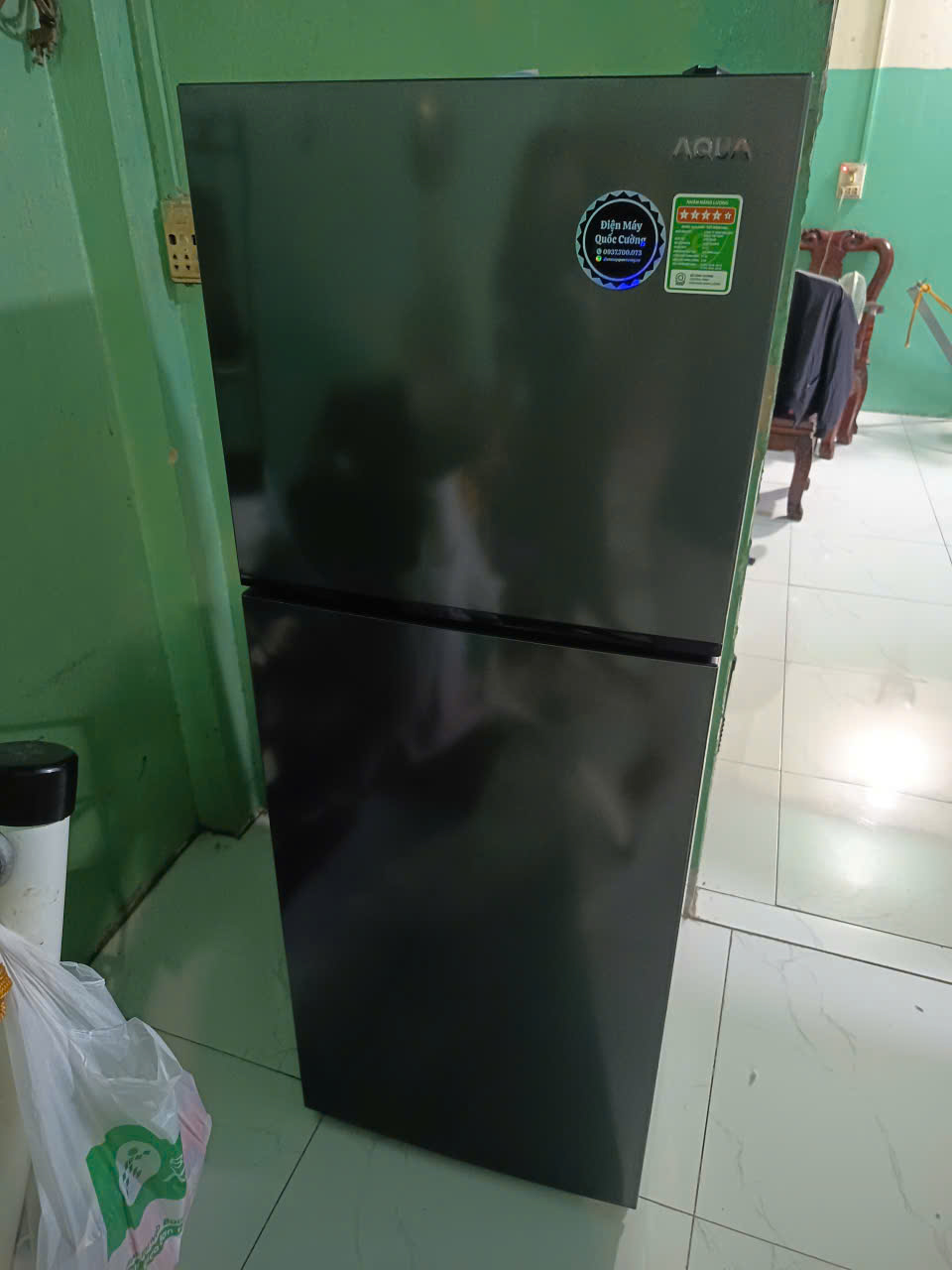 Tủ lạnh Aqua Inverter 212 lít AQR-T239FA(HB)