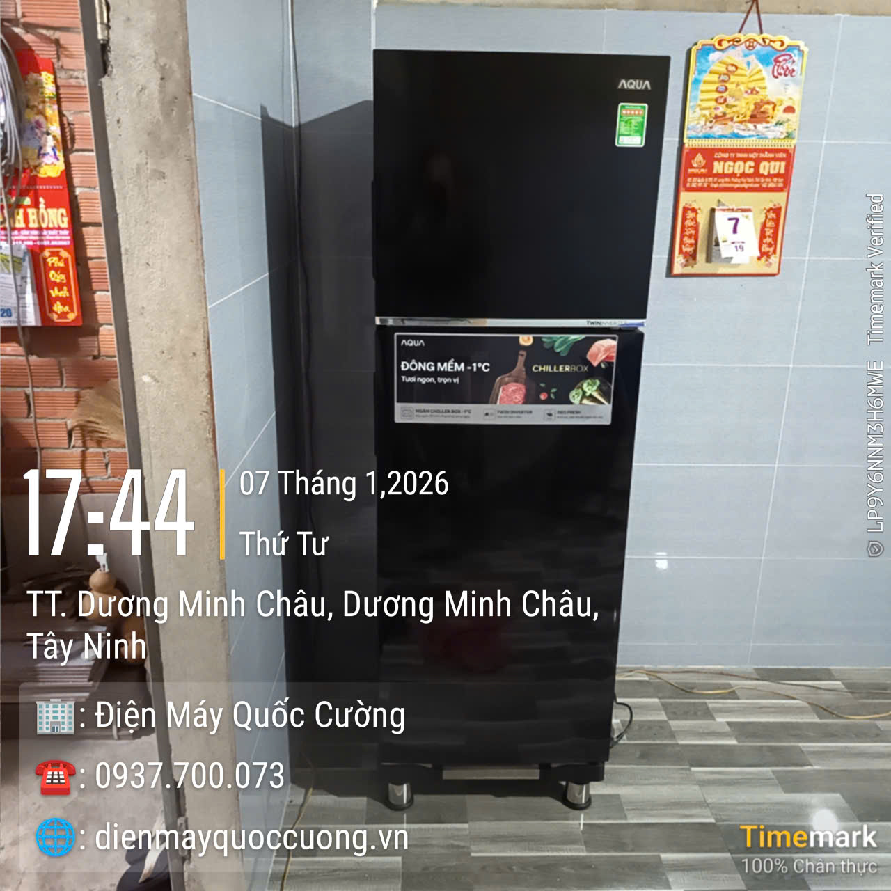 Tủ Lạnh Aqua Inverter 236 Lít AQR-T260FA(FB)