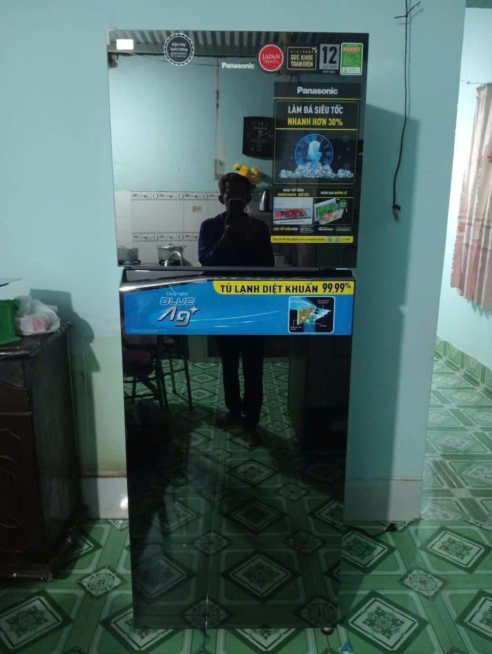 Tủ lạnh Panasonic Inverter 366 lít NR-TL381VGMV