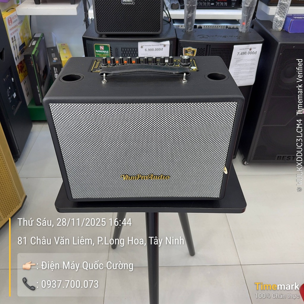 Loa Karaoke Xách Tay VHM Model: 8V8T