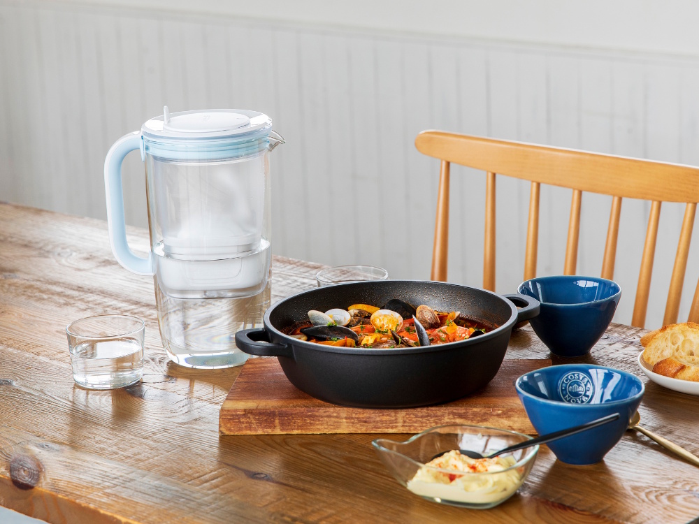 Bình lọc nước Brita thủy tinh Glass Jug One 2.5L (có sẵn 1 lõi Maxtra Pro) - ảnh sản phẩm