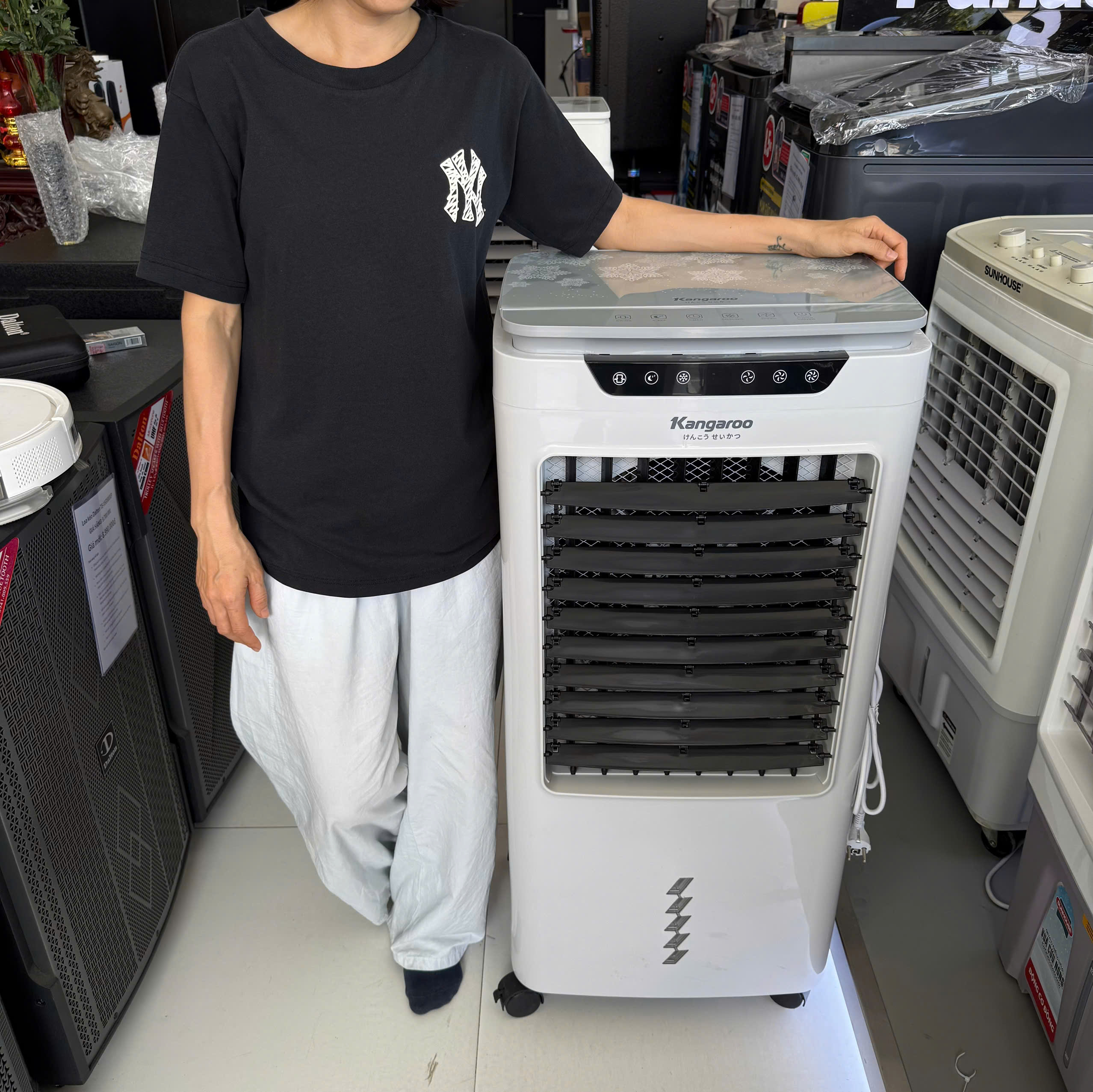 Máy làm mát không khí Kangaroo KG50F64