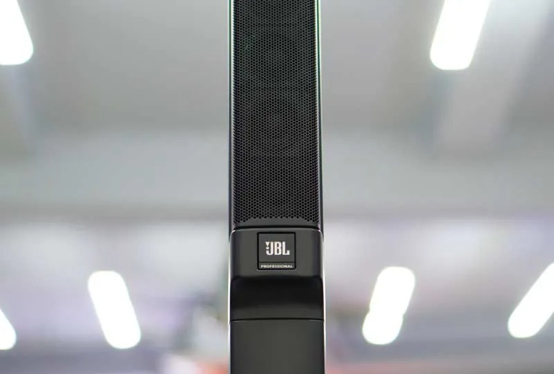 Loa karaoke JBL Eon One MK2 (II) Pin 6h Mixer 5 Kênh - kết nối