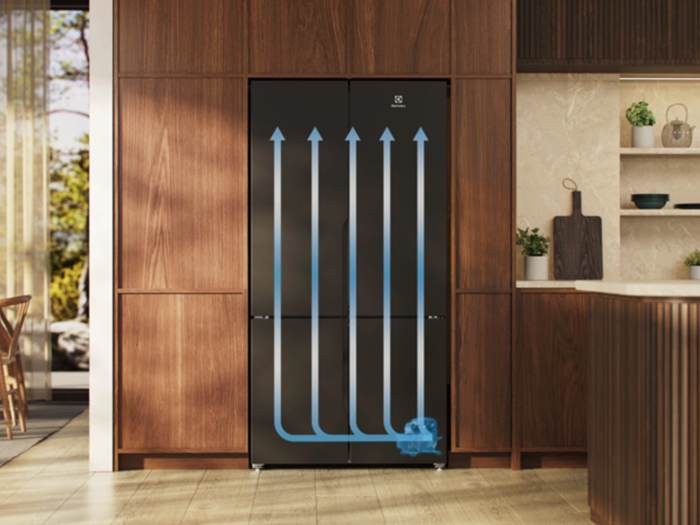 Tủ lạnh Electrolux 4 cánh Serie 700 564 lít EQE5700B-B - Tiện ích sử dụng