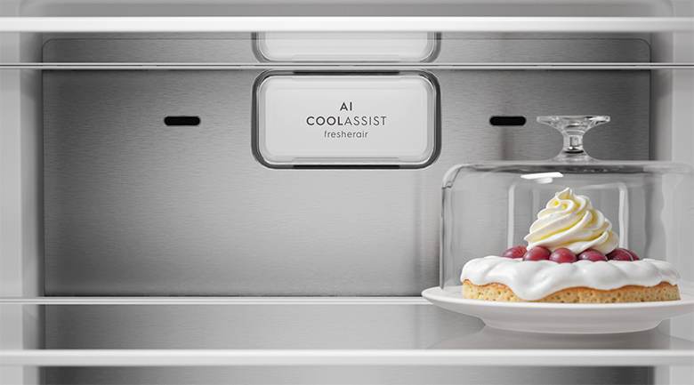 Tủ lạnh Electrolux 4 cánh Serie 800 562 lít EQE5760B-B - Công nghệ làm lạnh hiện đại