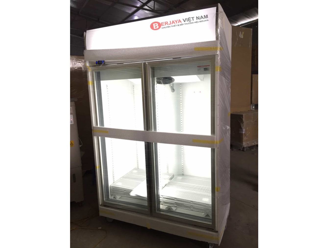 Tủ mát Berjaya 2D/DC-SM thiết kế