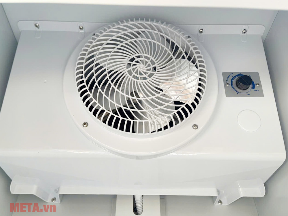 Tủ mát Alaska LC-385 tiện ích