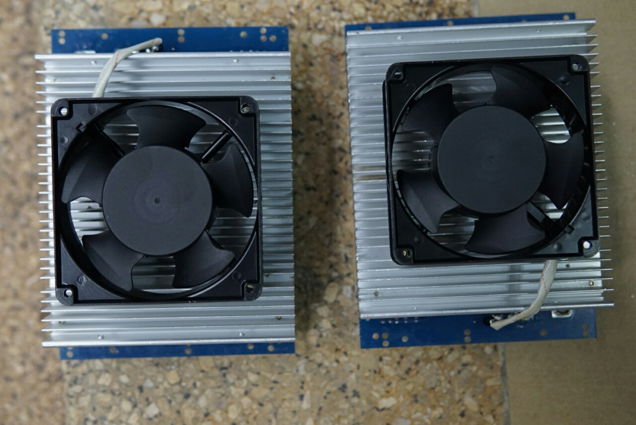 Nơi có độ cao > 1000 mét, hiệu quả tản nhiệt bo nhiệt kém hơn do không khí loãng