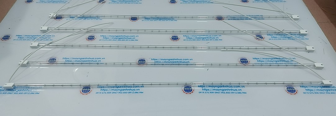 Điện trở bóng Halogen D10 dài phủ bì 800