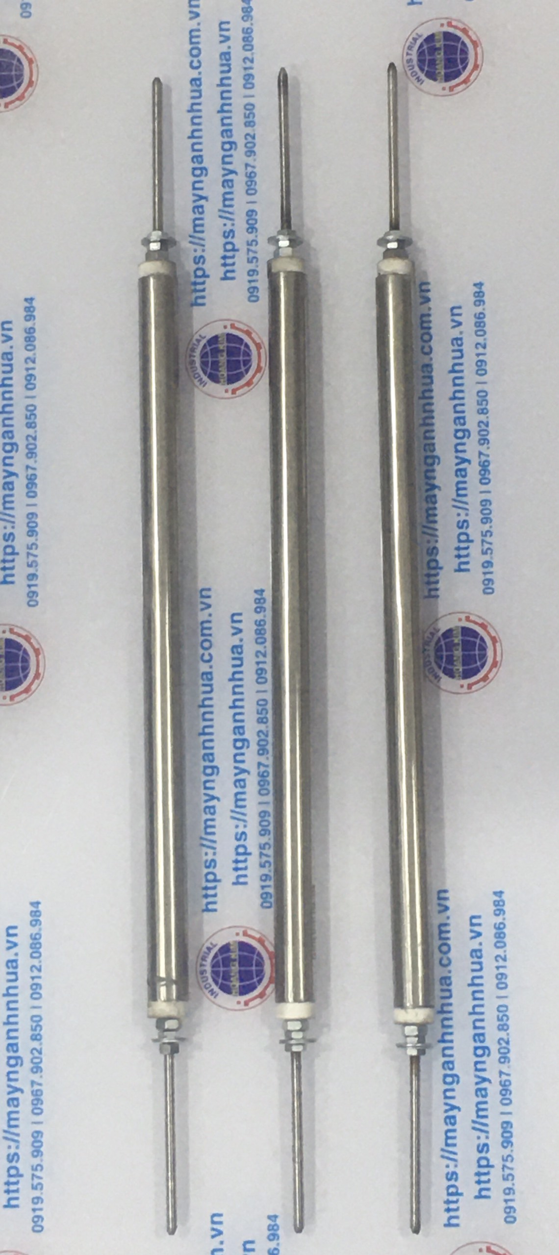 Điện trở hai đầu chữ I ống phi 17 dài 300 điện áp 80v công suất 100w