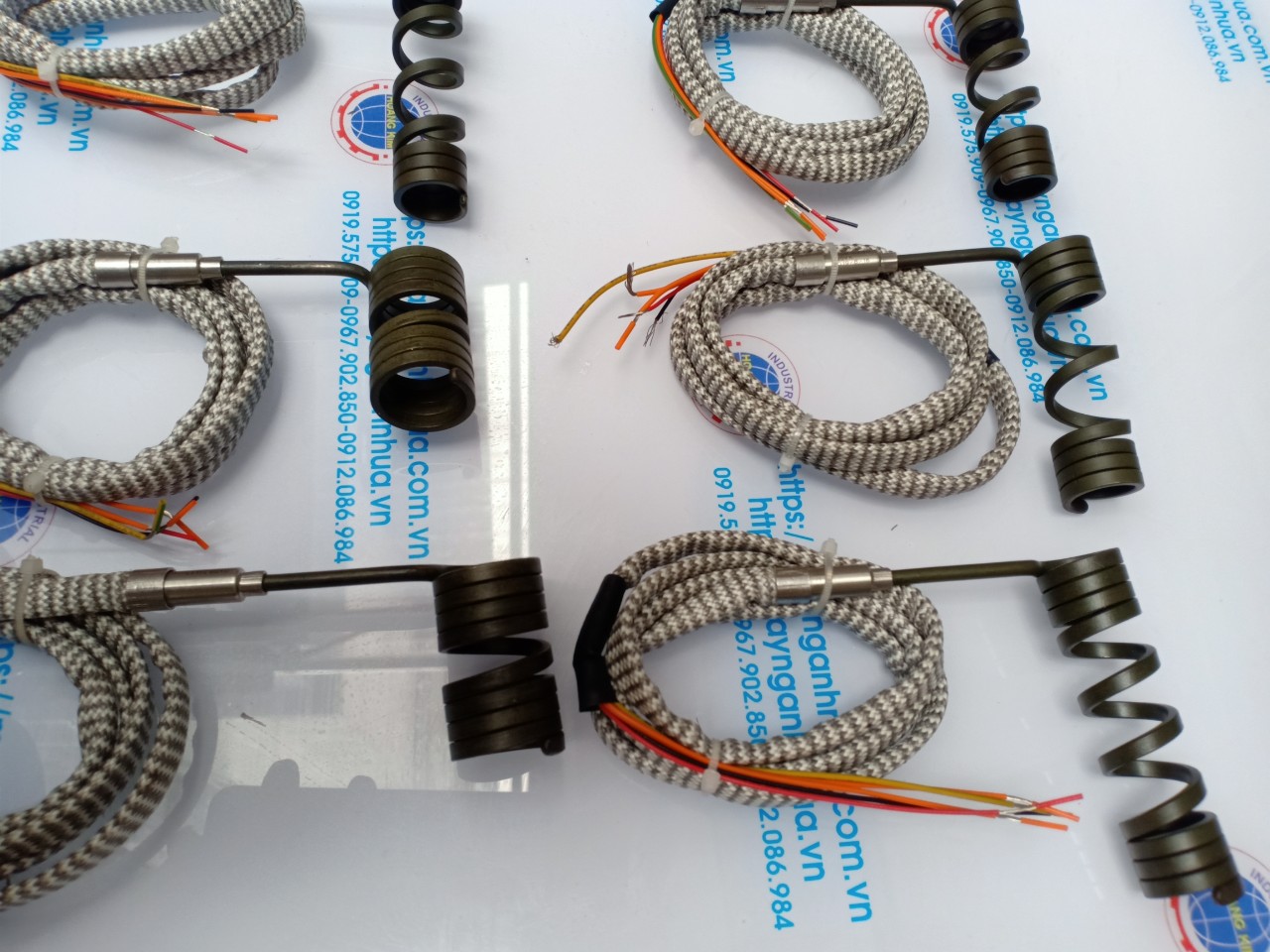 Gia nhiet dau khuon ep nhua