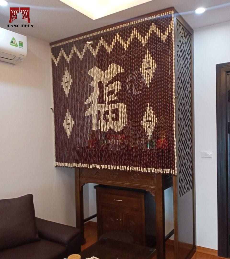 Rèm hạt gỗ phong thủy bàn thờ