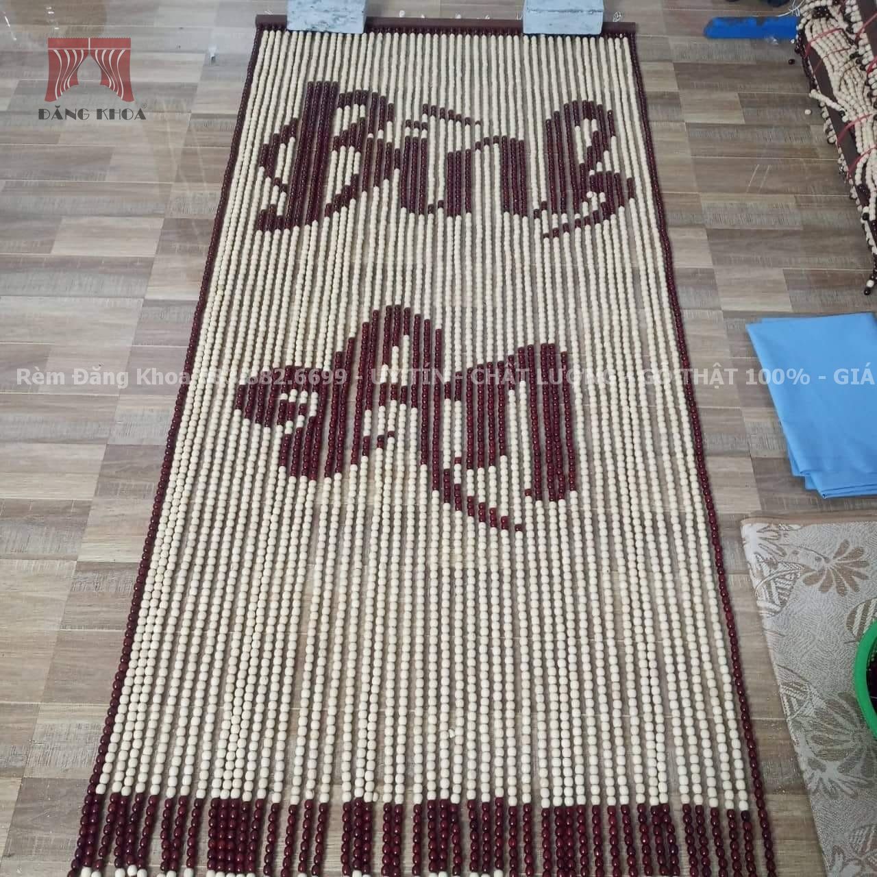Rèm hạt gỗ chữ Bình An
