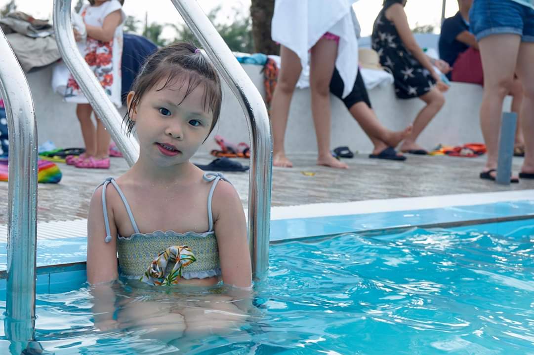 Bể Bơi
