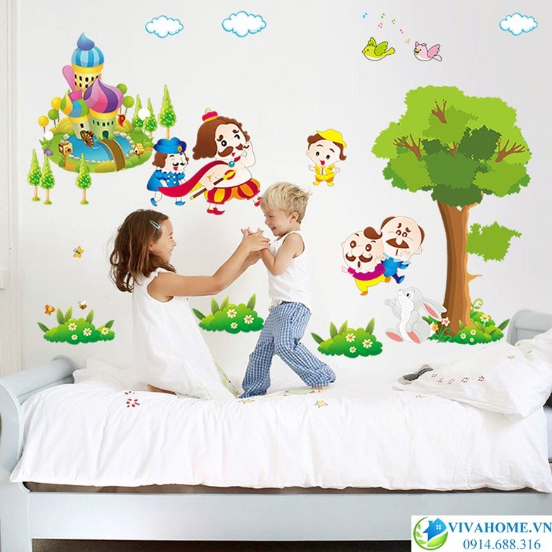 Decal dán tường Bộ quần áo mới của hoàng đế