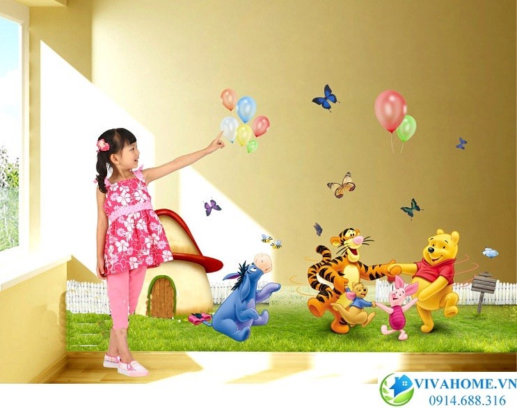 Decal dán tường Gấu pooh hạnh phúc