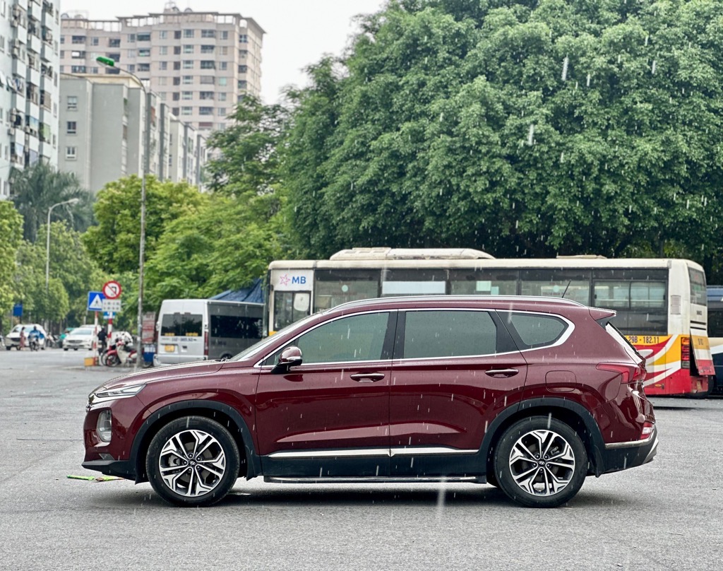Hyundai Santafe 2019 dầu