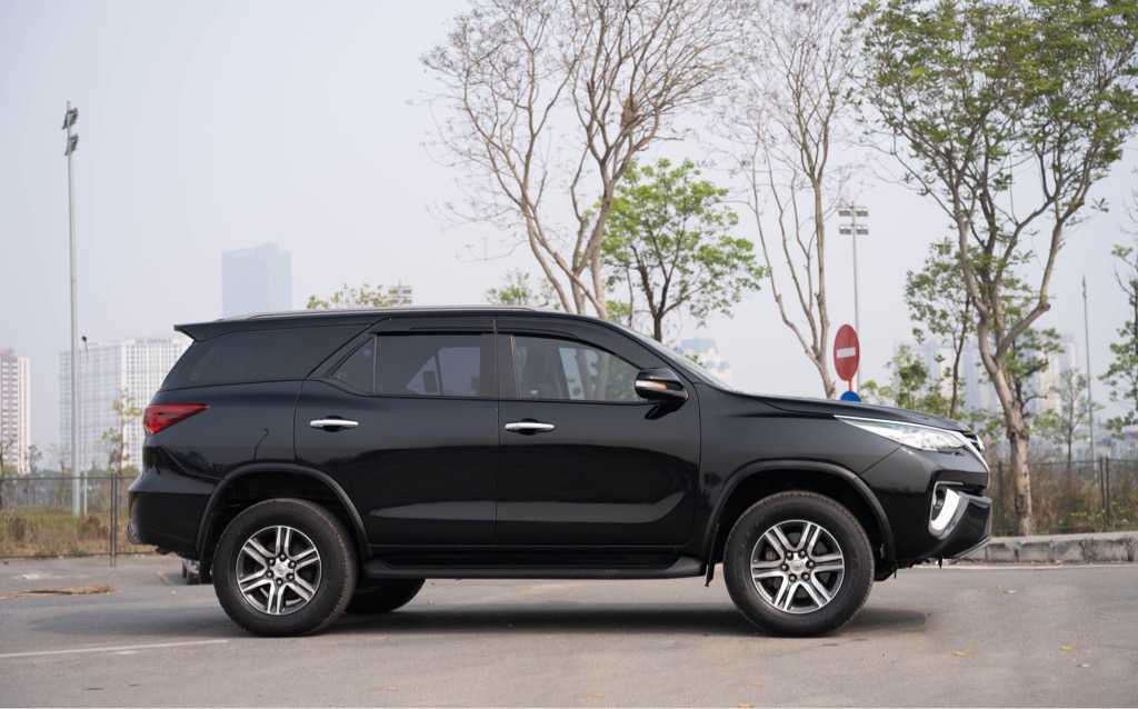 TOYOTA FORTUNER 2.7V 4x2 2017