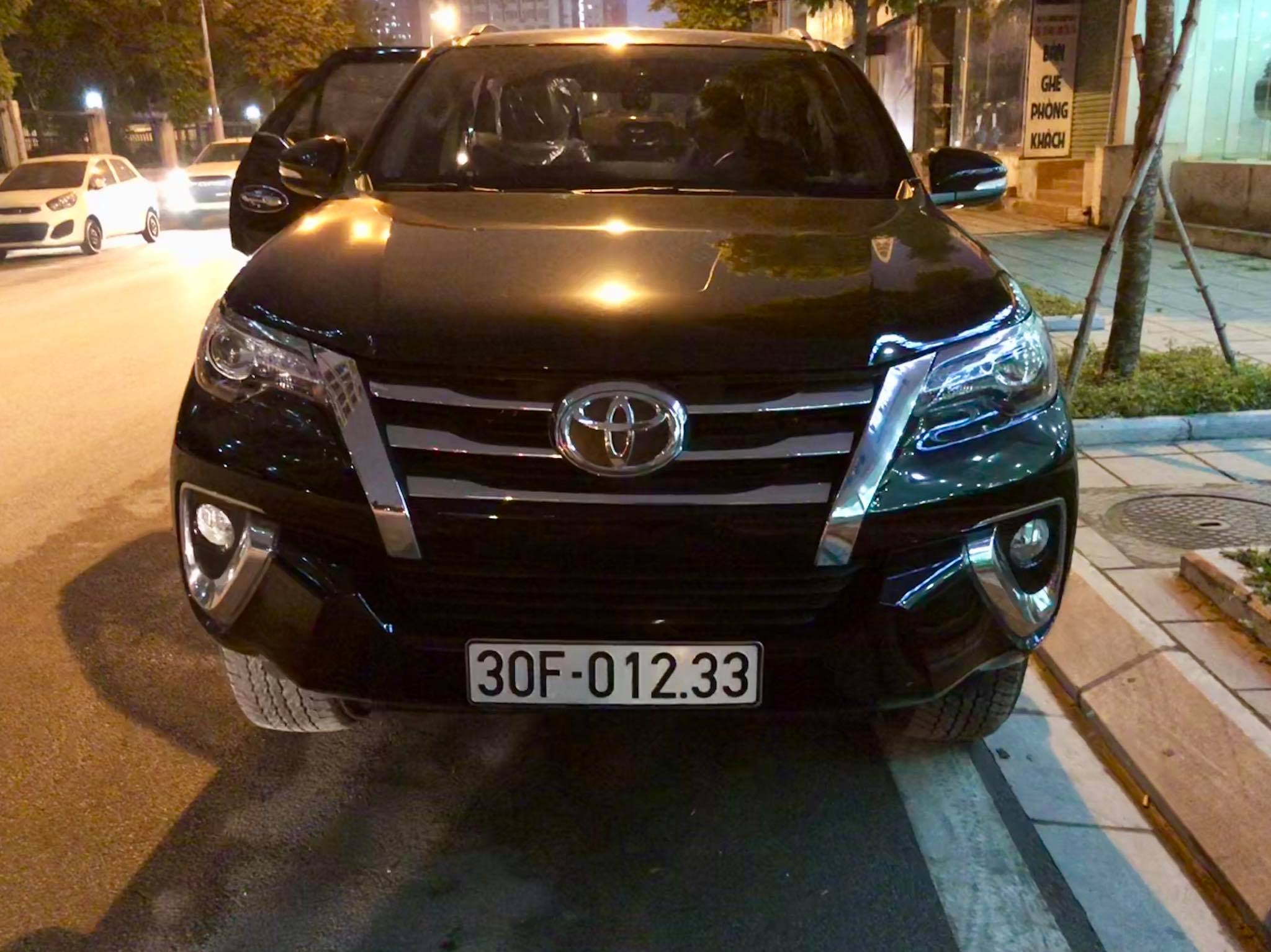 Toyota Fortuner 2017 30E-012.xx
