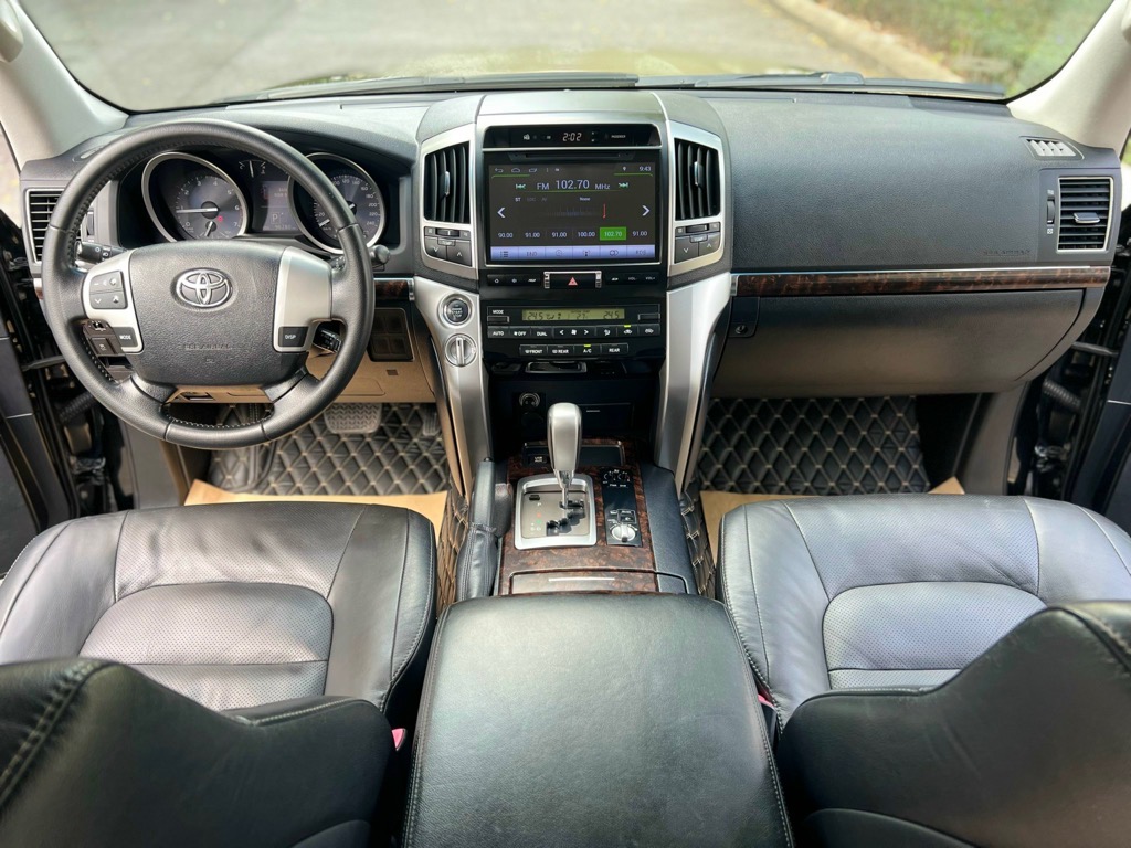 Land Cruiser VX 4.6 V8 2015