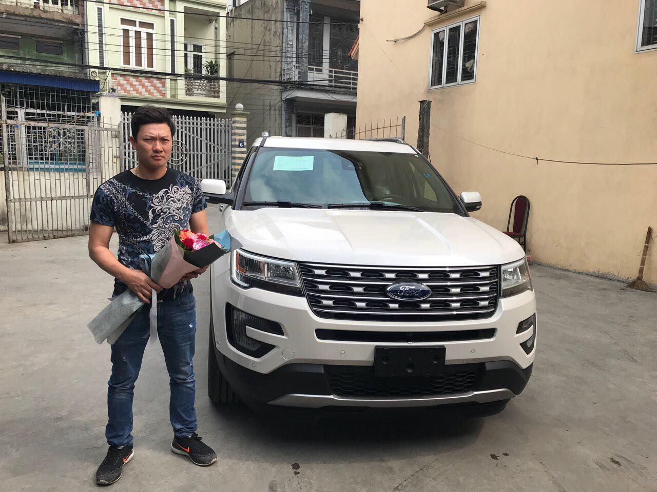 Ford Explorer 2018 15A-083.xx