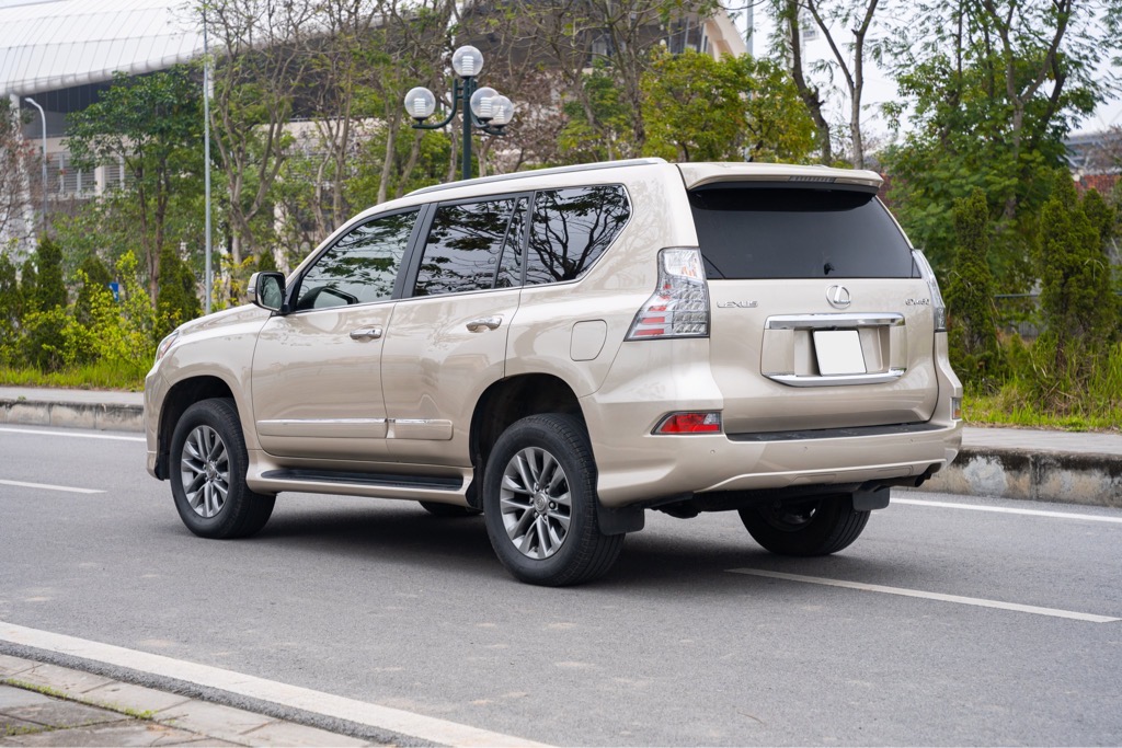 Lexus GX460 2016