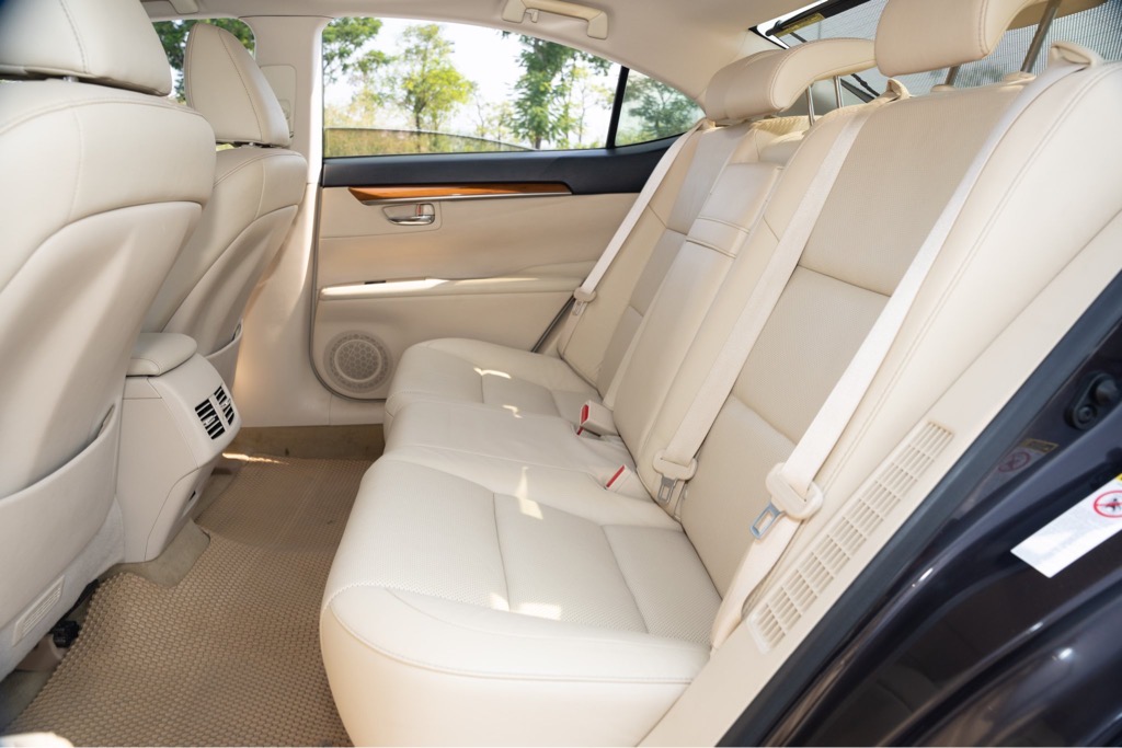 Lexus ES300h 2013