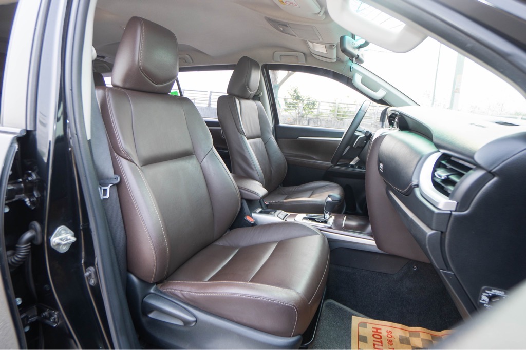 TOYOTA FORTUNER 2.7V 4x2 2017