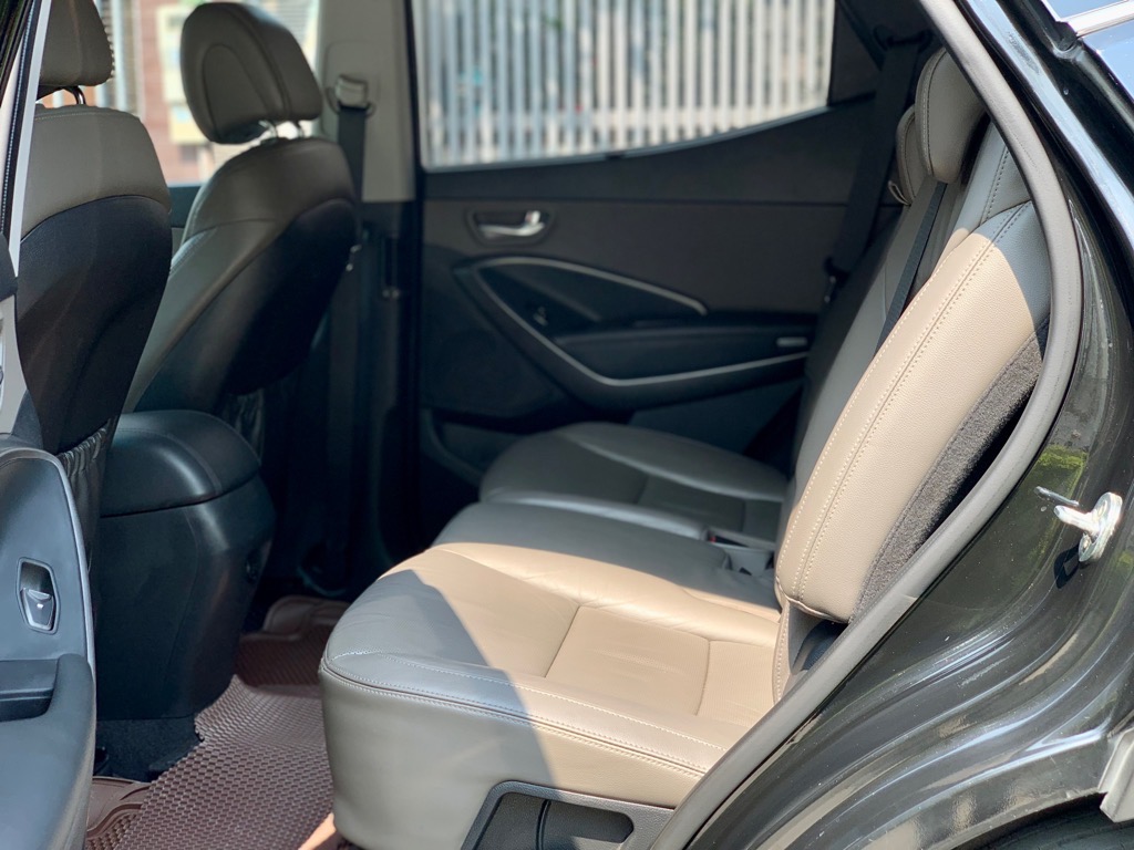 Hyundai Santafe 2016 full xăng