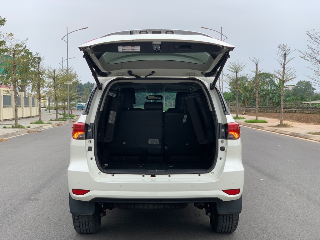 Fortuner V 4x2 AT 2021