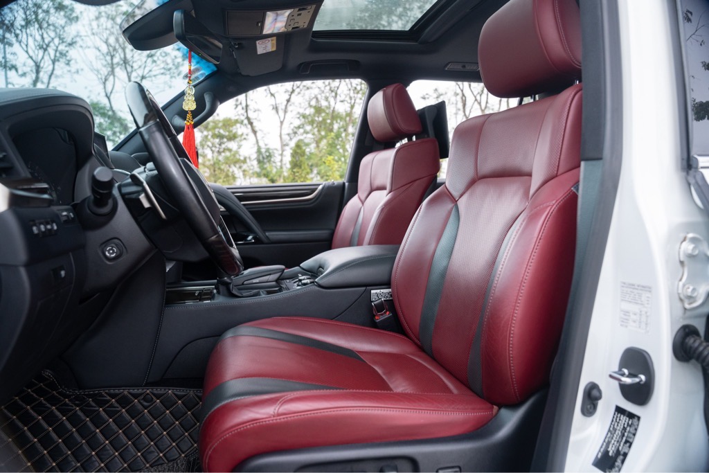 Lexus LX570 Super Sport 2018