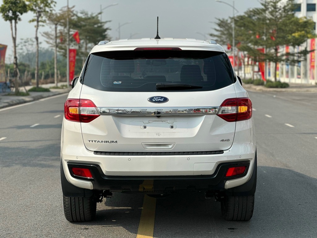 Ford Everest 2021