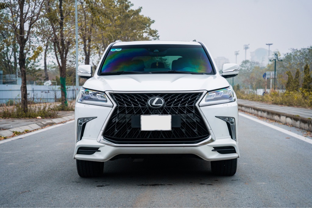Lexus LX570 Super Sport 2018