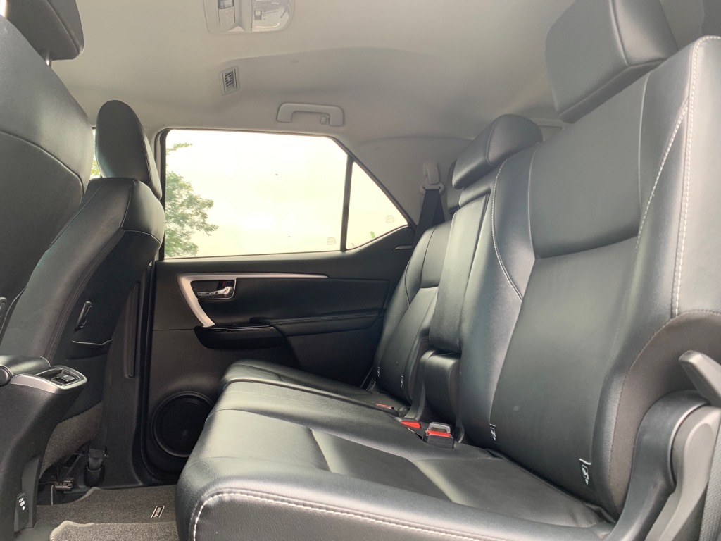 Fortuner V 4x2 AT 2021