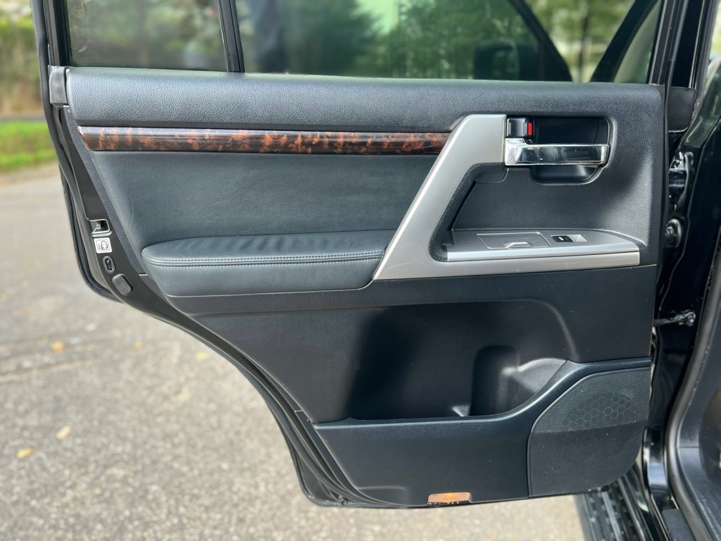 Land Cruiser VX 4.6 V8 2015