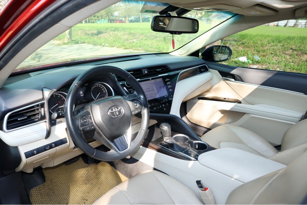 Camry 2.5 Q 2020
