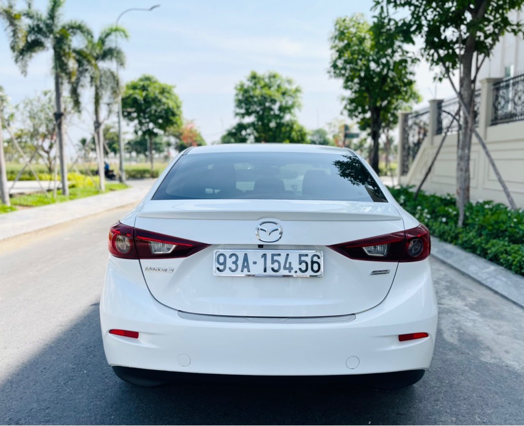 Mazda 3 Luxury 2019