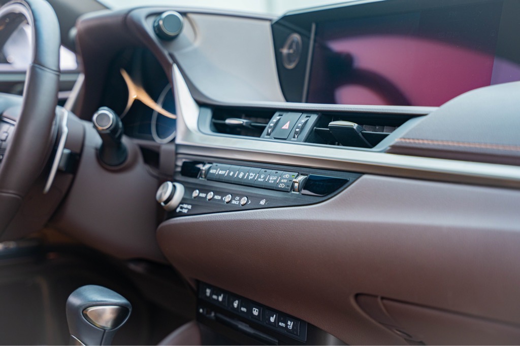 Lexus ES250 2021