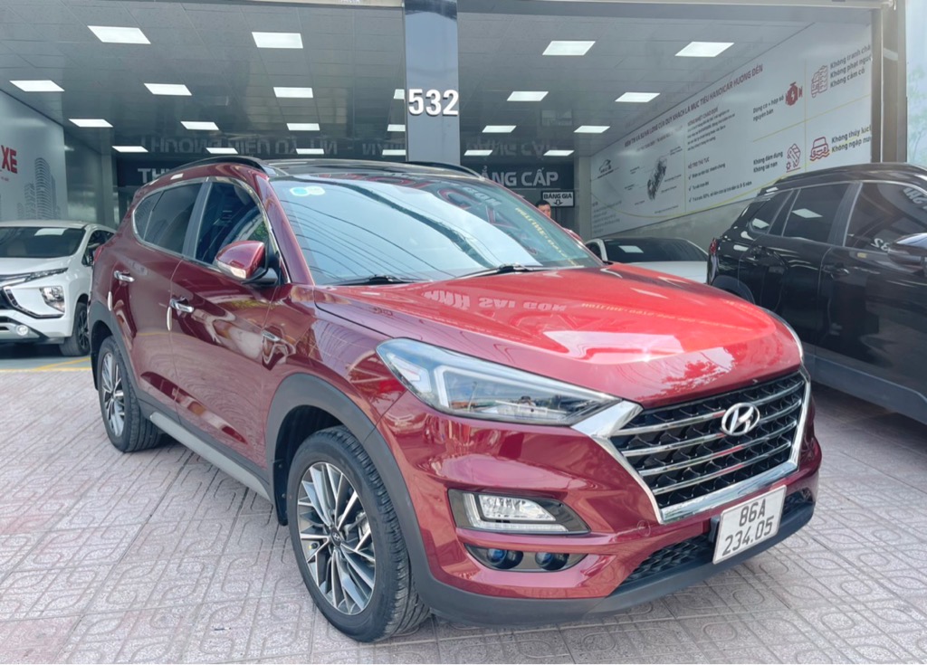 Hyundai Tucson 2.0AT đặc biệt 2020