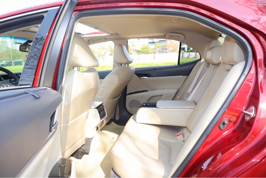 Camry 2.5 Q 2020